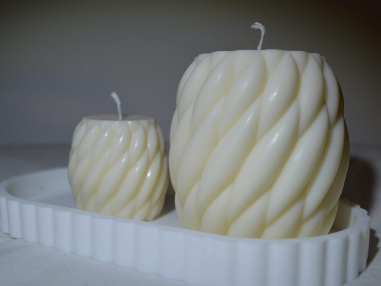 Pakiet 2x świeca okrągła pleciona (S i M)